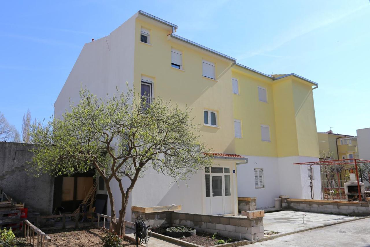 Apartments With A Parking Space Omis - 10362 المظهر الخارجي الصورة