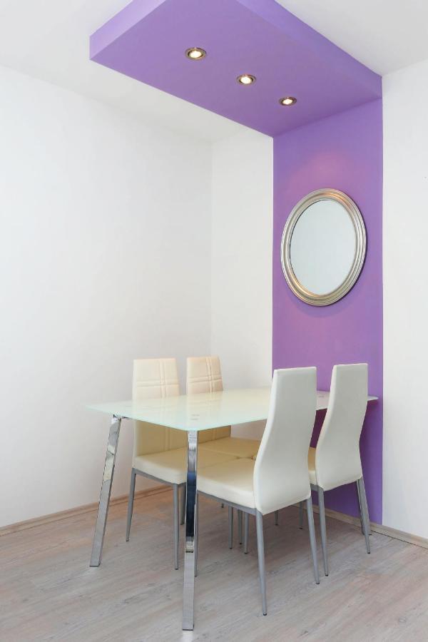 Apartments With A Parking Space Omis - 10362 المظهر الخارجي الصورة